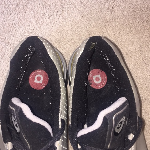 Adidas - Picture 5 of 7